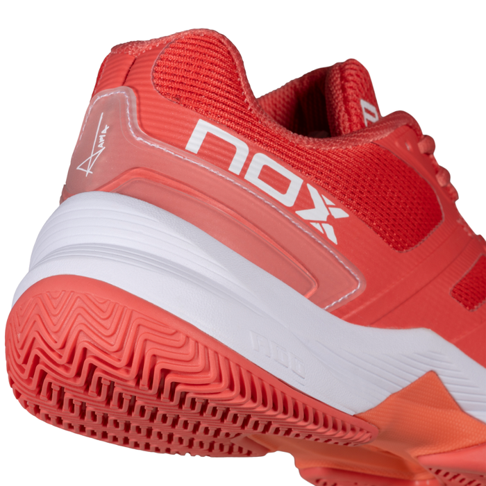 Chaussures de padel Femme Nox AT10 Pro Orange - Esprit Padel Shop