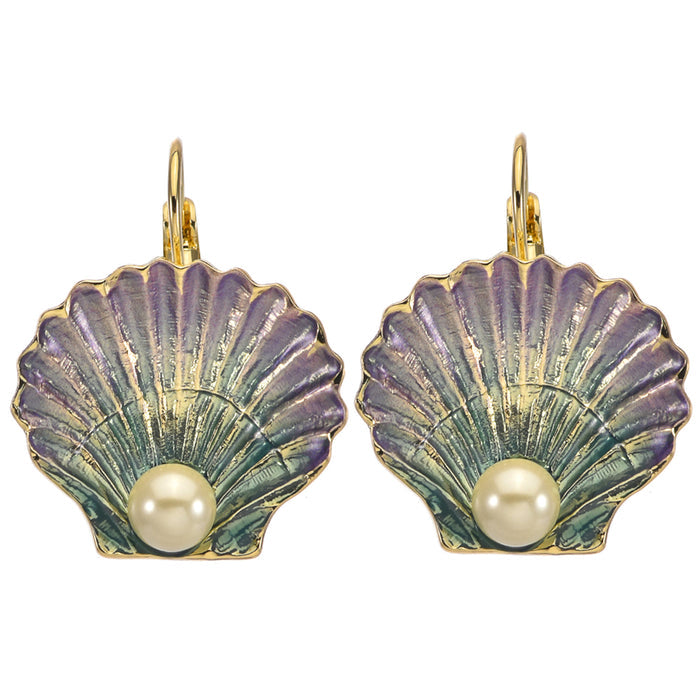 Fantasia Scallop Shell Leverback Earrings (Goldtone)