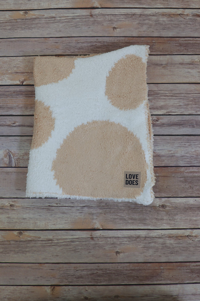 Fuzzy Polka Dot Baby Blanket