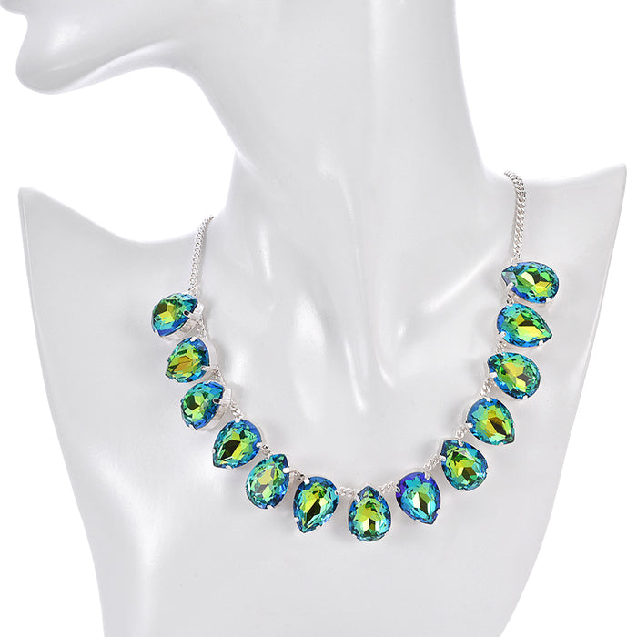 Mystic Green Sphinx Goddess Teardrop Necklace (Sterling Silvertone/Green Sphinx)