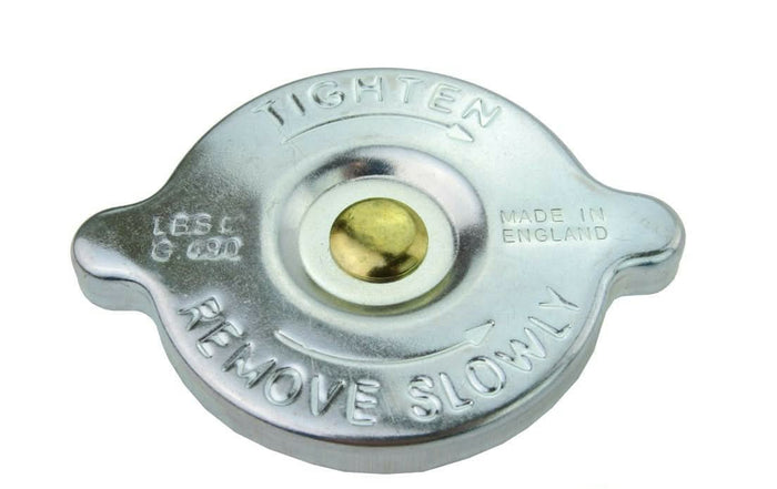 Heat exchanger tank caps
