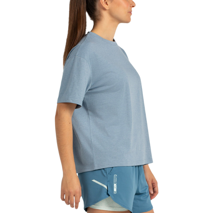 T-shirt Bullpadel Oyeme Bleu Femme - Esprit Padel Shop